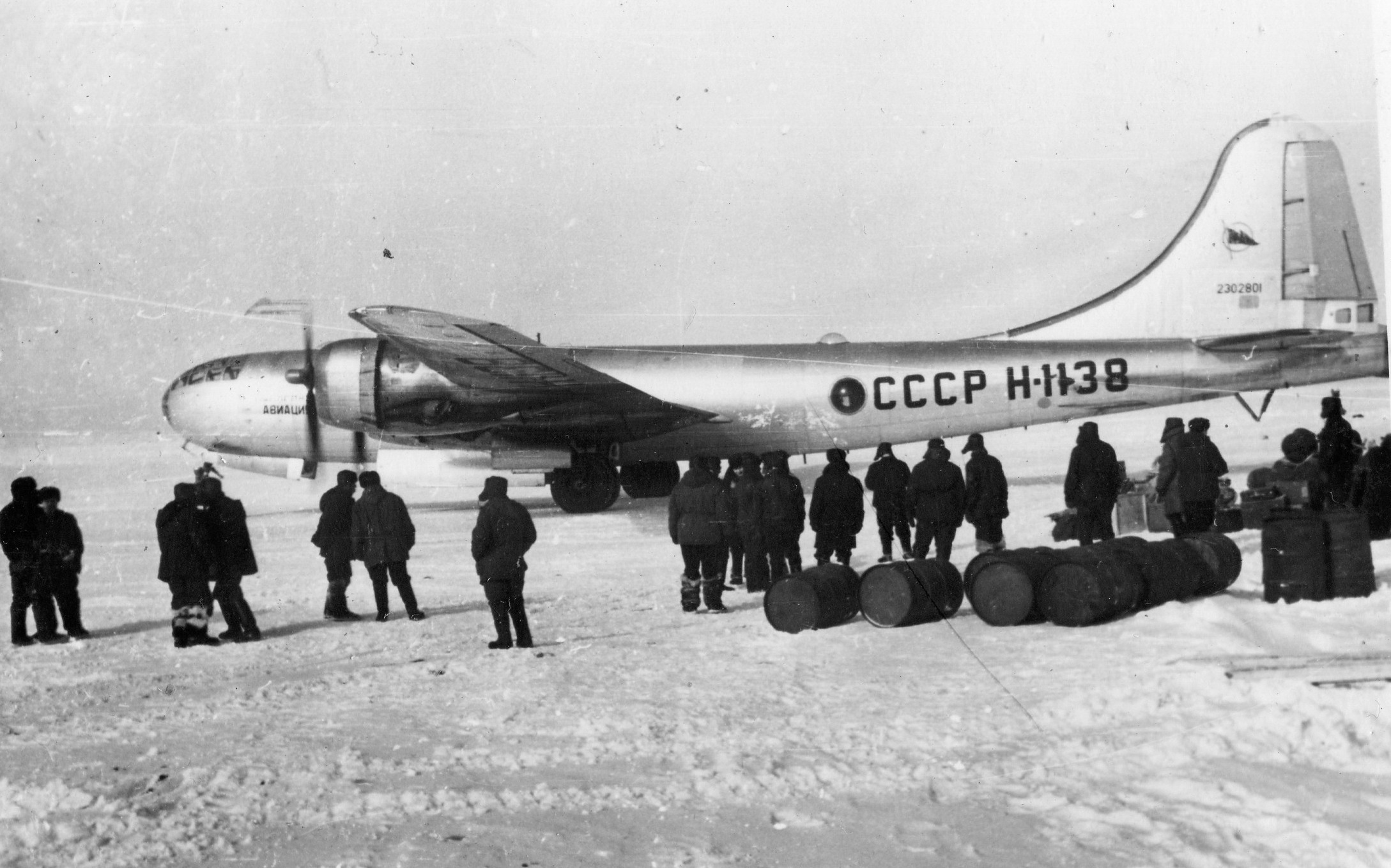 Дальний стратегический бомбардировщик Ту-4. - Российская авиация